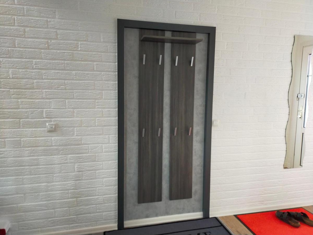 Exklusive Fewo Papenburg Mit Terrasse & Beheiztem Wintergarten Εξωτερικό φωτογραφία
